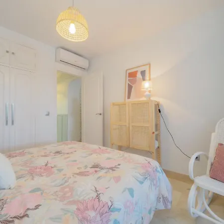 Apartment Cubo's Acacias *